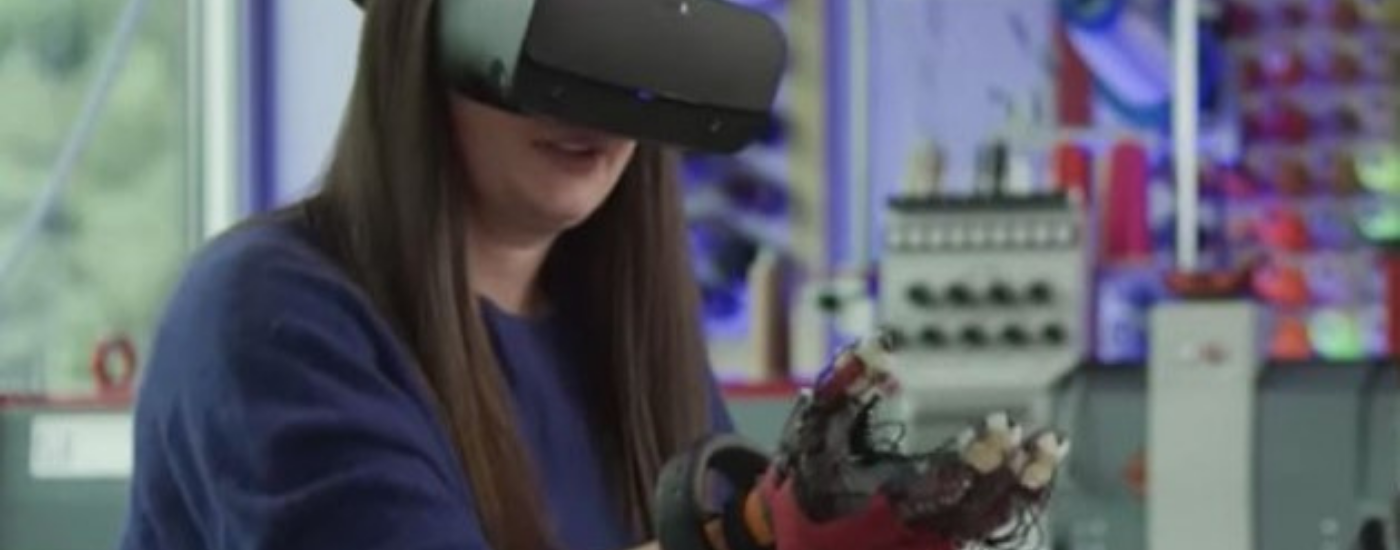 Găng haptic, sờ, chạm, cảm nhận được mọi thứ trong thế giới ảo metaverse - một phát triển mới đến từ Meta