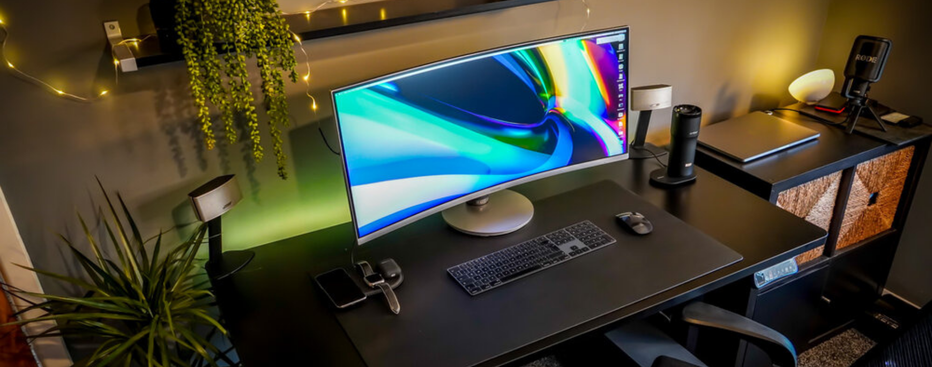 3 sai lầm dễ mắc phải khi decor bàn làm việc bạn cần tránh