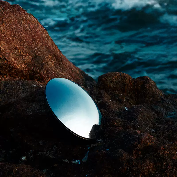 Loa Bluetooth UFO Tinh Dầu Thơm Mặt Tối Mặt Trăng - Âm Thanh Chất Lượng Cao