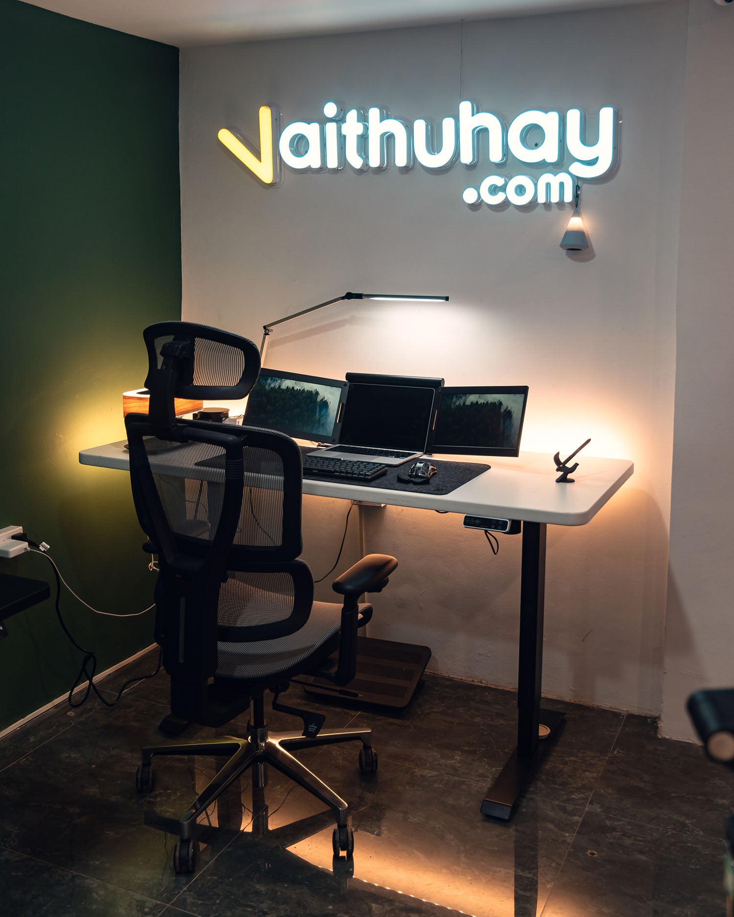 Nhóm combo 22 – Mac Setups