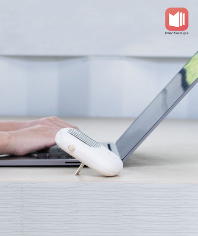 Quạt mini có dây đeo tiện lợi